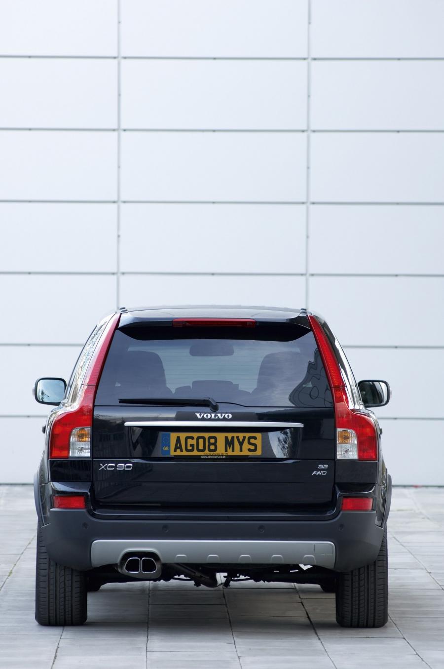  Volvo XC90 2007 года  (фото 80 из 142)